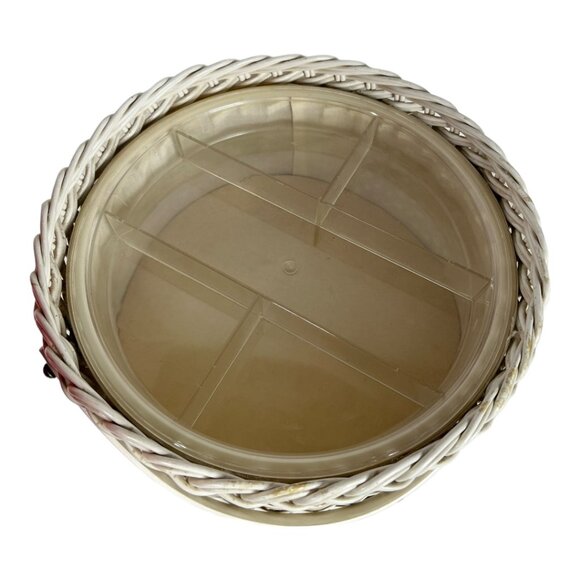 Vintage Round Sewing Box‎ - Picture 3 of 7